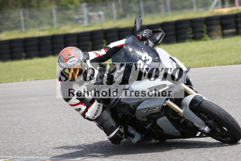 /Archiv-2024/29 12.06.2024 MOTO.CH Track Day ADR/Gruppe gelb/23